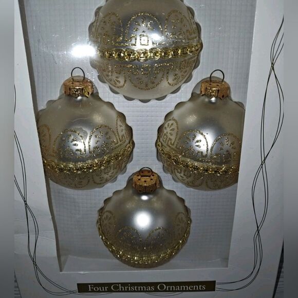 Christmas Holiday Vintage Glass Tree Ornaments Silver & Gold Glitter USA - Picture 4 of 9